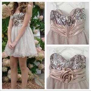 ✨GOLD SHORT PROM DRESS✨